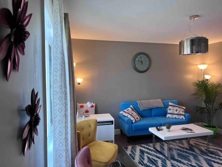 Maison Chaleureuse, Energetique Et Florale Sherbrooke Extérieur photo